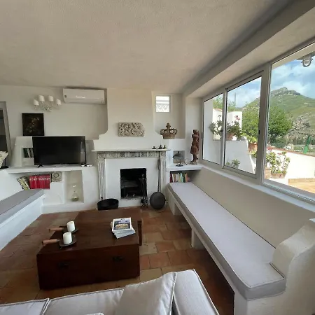 Vakantiehuis La Casa Nella Roccia