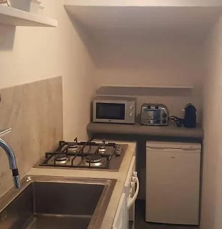 La Casa Nella Roccia * Таормина