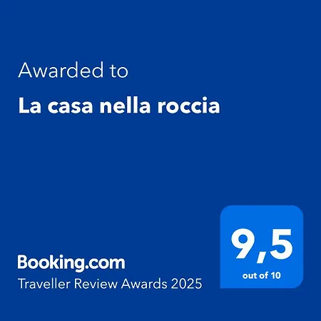 La Casa Nella Roccia Holiday home *