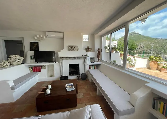 Дом отдыха La Casa Nella Roccia